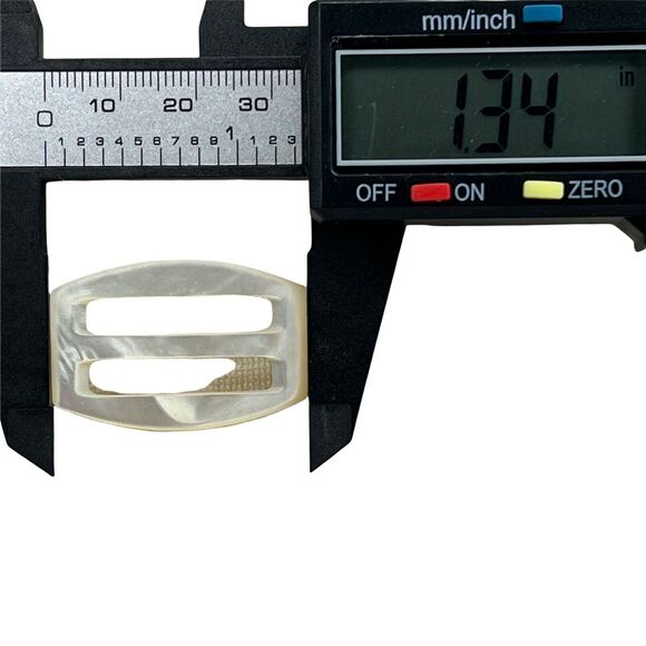 6 Vintage Mother of Pearl Shell Buttons Buckles Sewing Notions - Picture 5 of 8